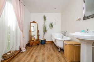 Photo 9- click for photo gallery